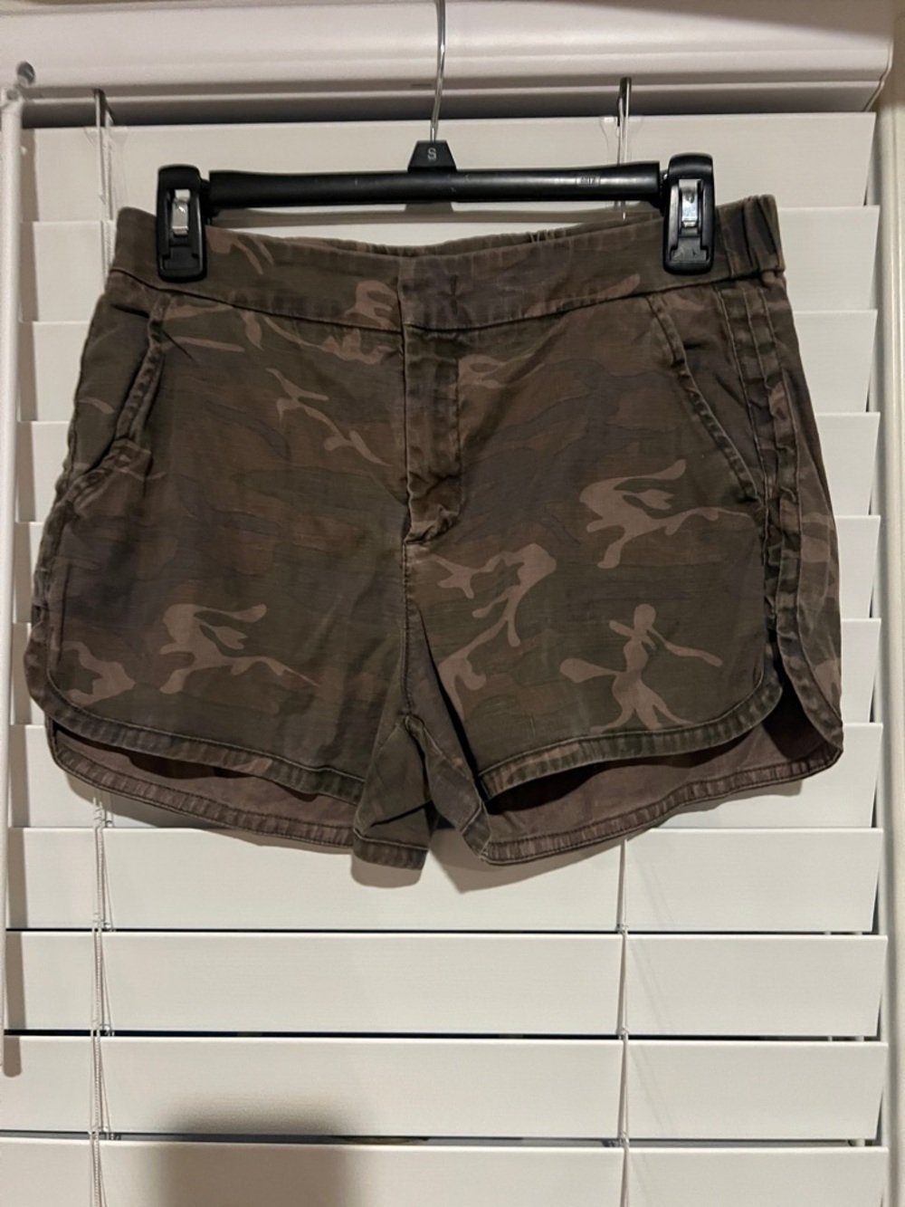 Level 99 Women's Camo Athletic Shorts - Olive/Brown